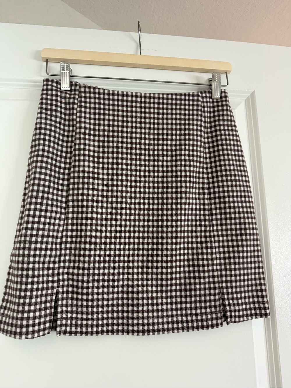 Eyeshadow Brown & White Gingham Mini Skirt